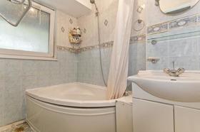 2 bedroom Maisonette...